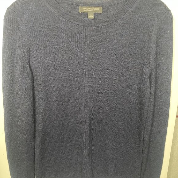 Banana Republic navy long-sleeved top - Picture 2 of 3